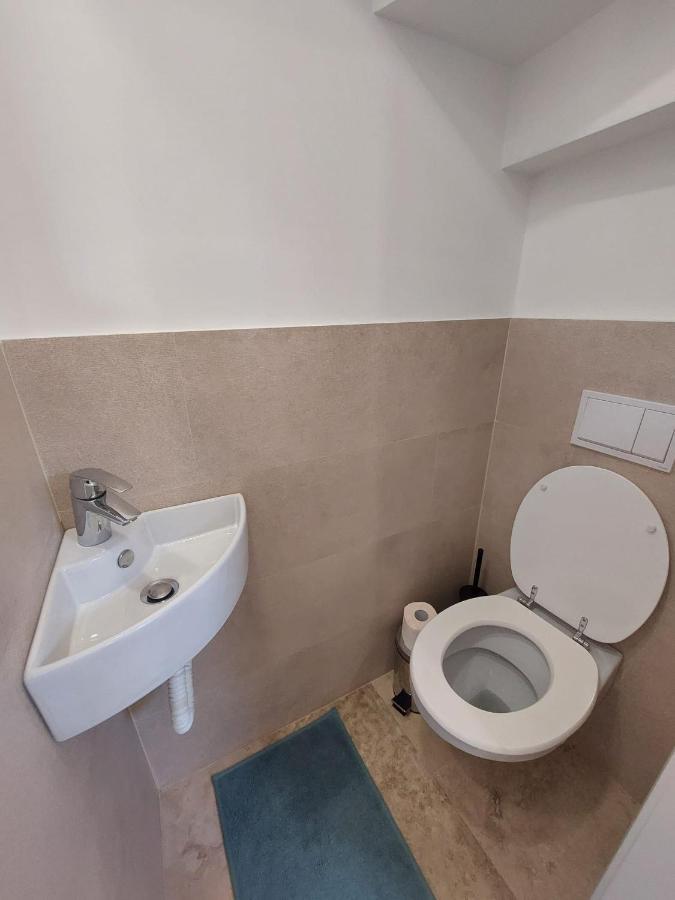 Sweet Dreams Suites Lovely Duplex Universitate Bukarest Exterior foto