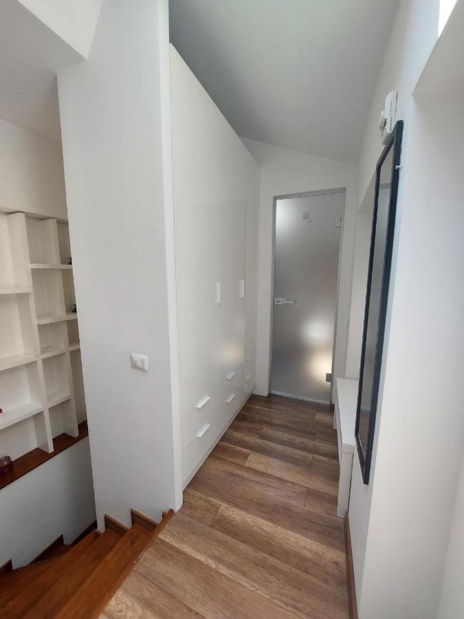 Sweet Dreams Suites Lovely Duplex Universitate Bukarest Exterior foto
