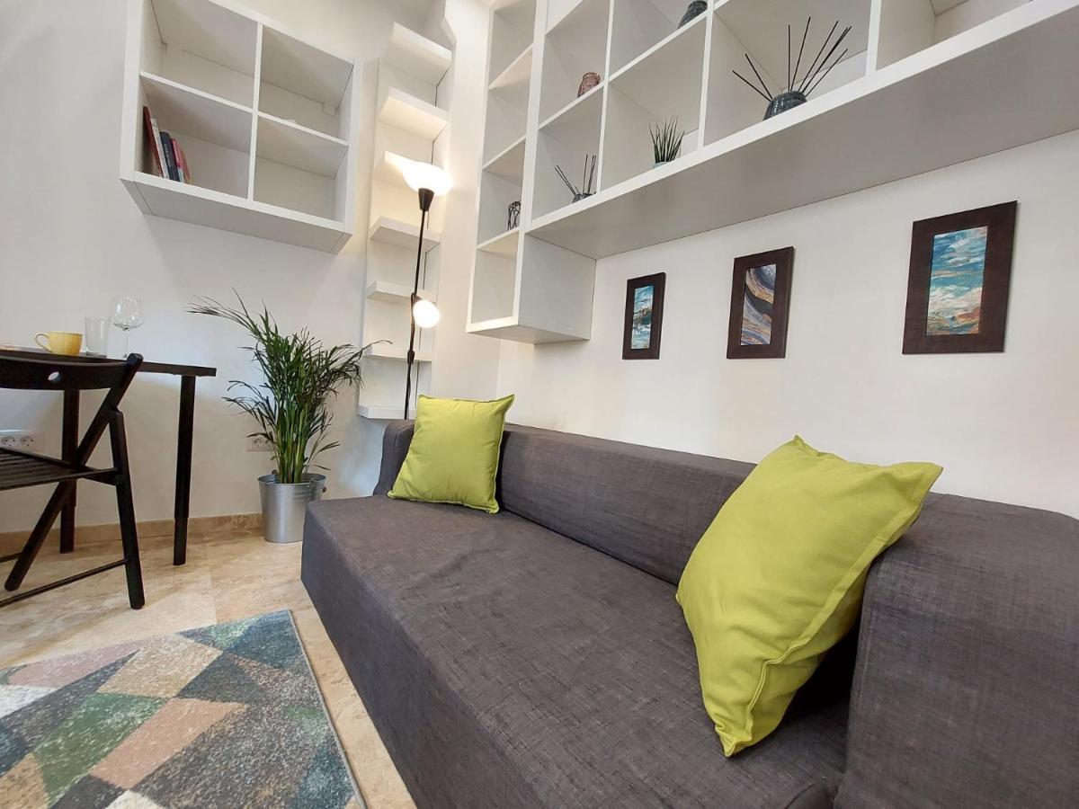 Sweet Dreams Suites Lovely Duplex Universitate Bukarest Exterior foto