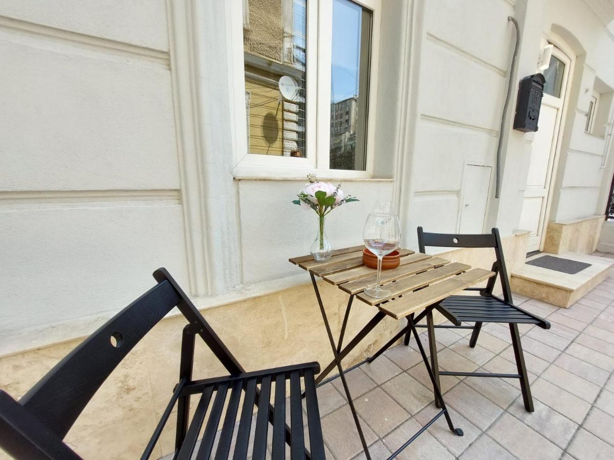 Sweet Dreams Suites Lovely Duplex Universitate Bukarest Exterior foto